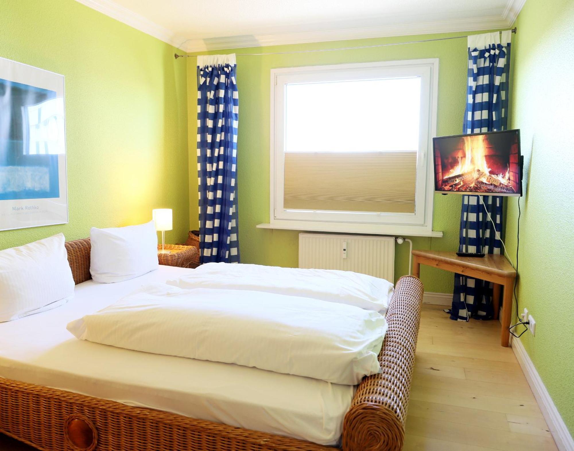 Geraeumiges 2-Zimmer-Appartement In Der 3. Etage Des Hauses. 베스터란트 외부 사진